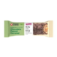 Vista delantera del barrita proteína vegan de chocolate, cacahuete y caramelo 45 g maxi nutrition en stock